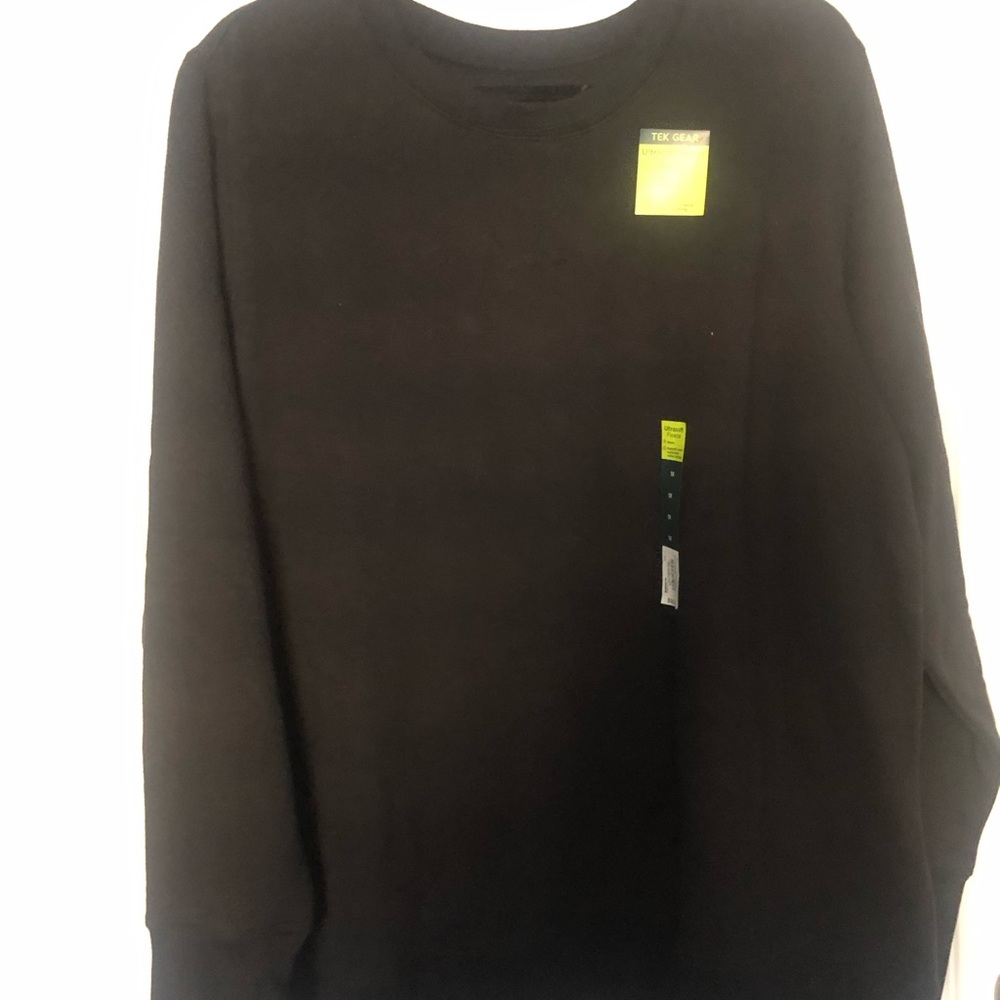 New Women’s Tek Gear Size 1X Black Feece sweatshirt